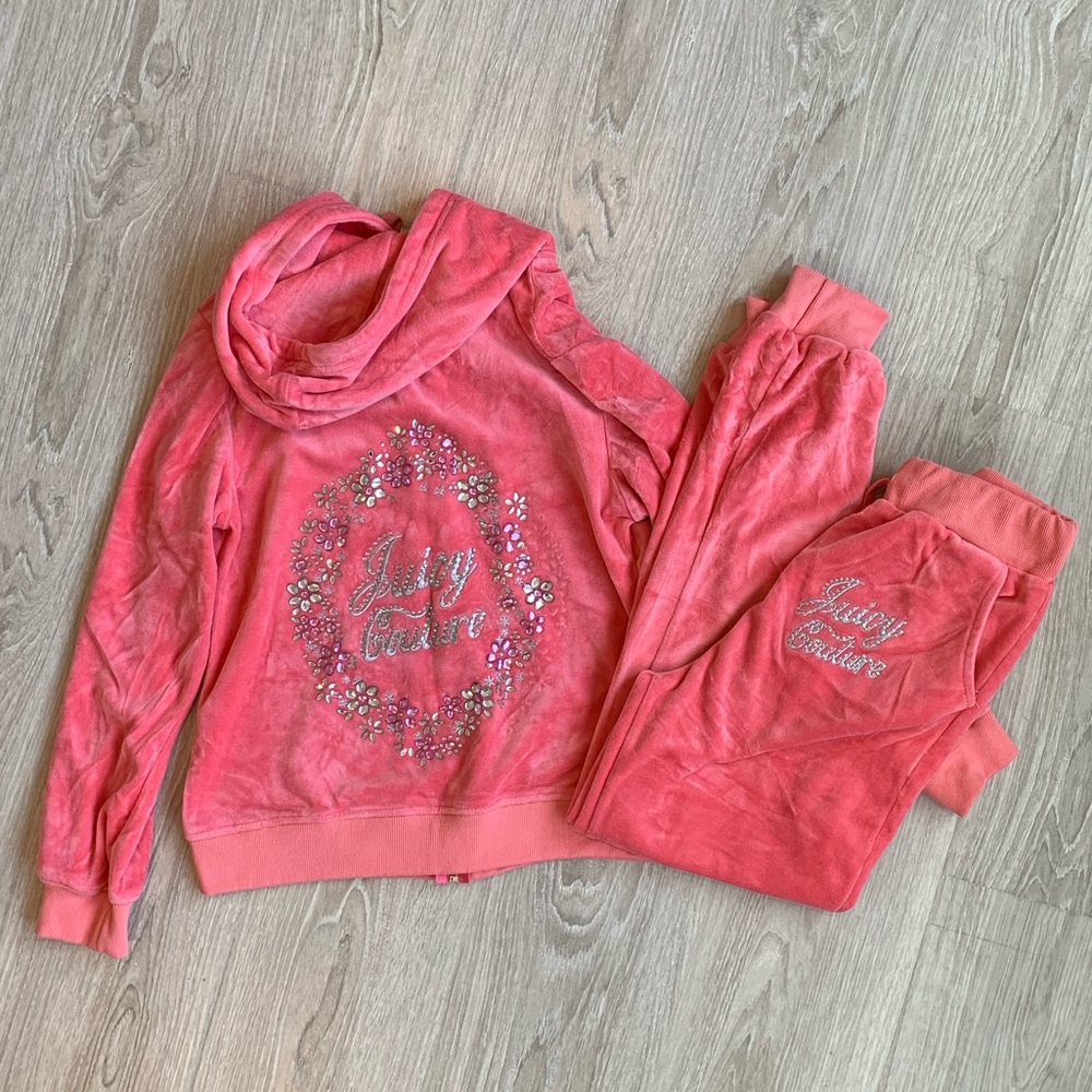 Juicy Couture Peach 🍑 Track Suit Set